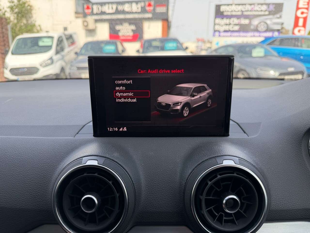 2018 AUDI Q2 2018 AUDI Q2