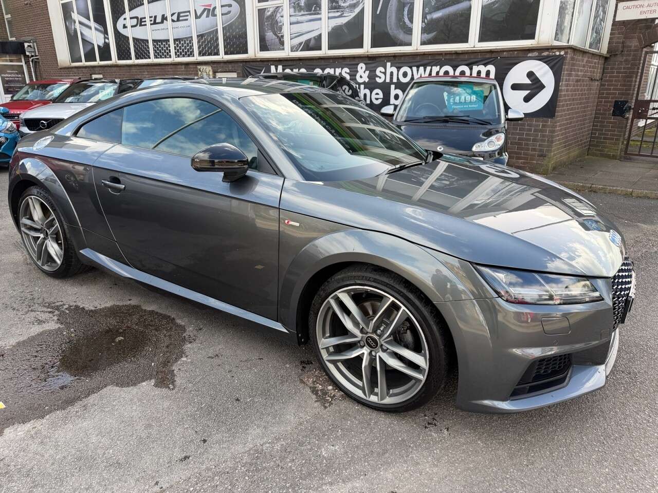 A 2017 AUDI TT 2.0 TFSI Black Edition Coupe 3dr Petrol S Tronic quattro Euro 6 (s/s) (230 A 2017 AUDI TT 2.0 TFSI Black Edition Coupe 3dr Petrol S Tronic quattro Euro 6 (s/s) (230