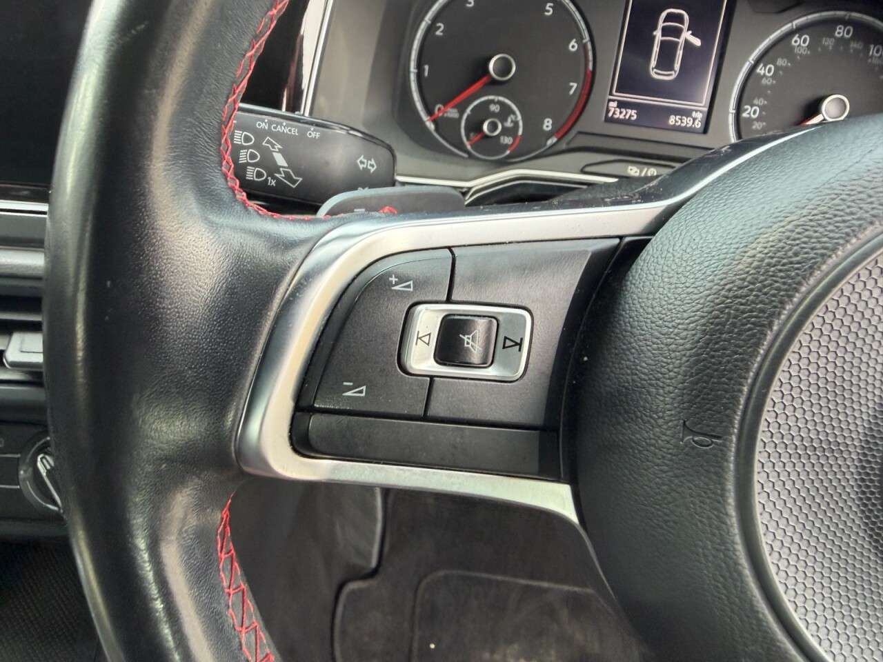 2019 VOLKSWAGEN POLO 2019 VOLKSWAGEN POLO