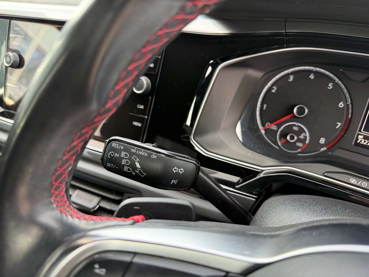 2019 VOLKSWAGEN POLO 2019 VOLKSWAGEN POLO