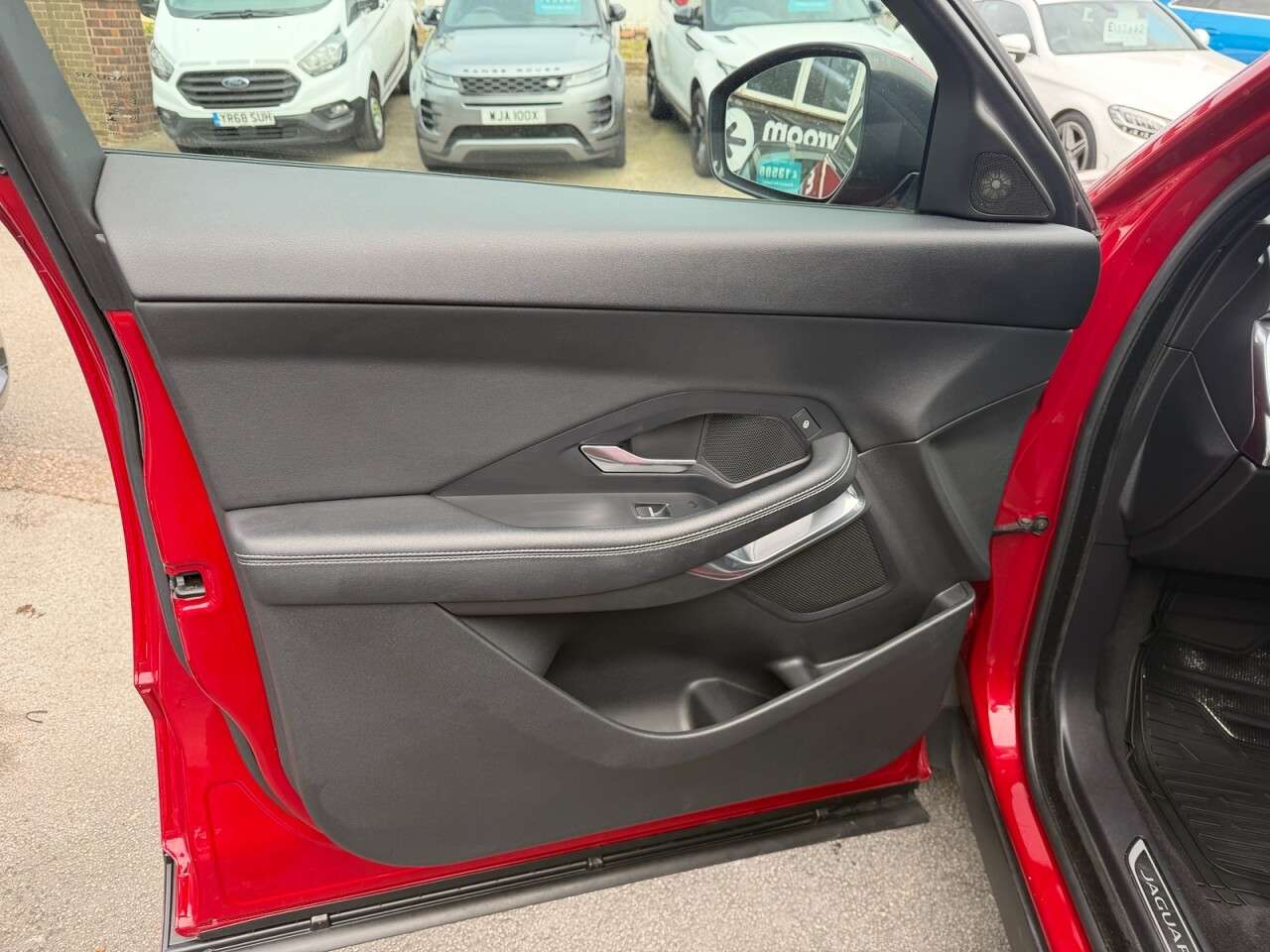 2018 JAGUAR E-PACE 2018 JAGUAR E-PACE