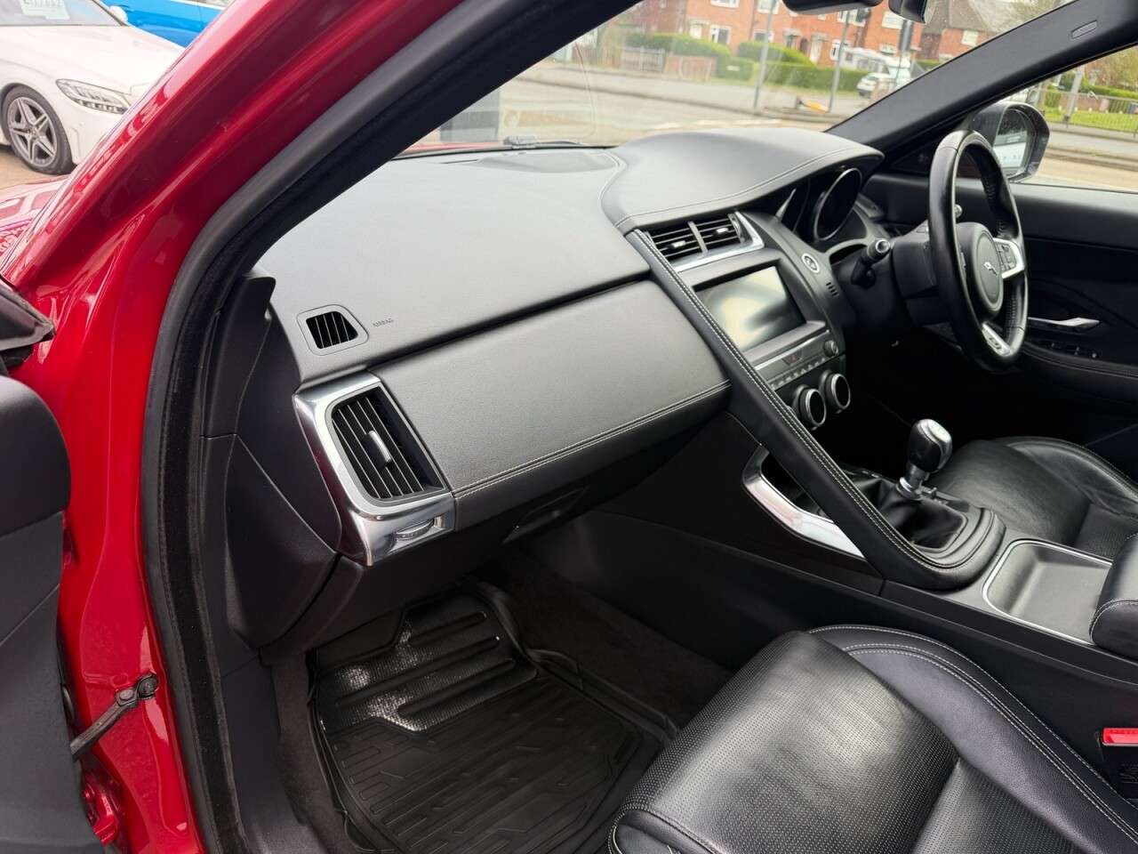 2018 JAGUAR E-PACE 2018 JAGUAR E-PACE