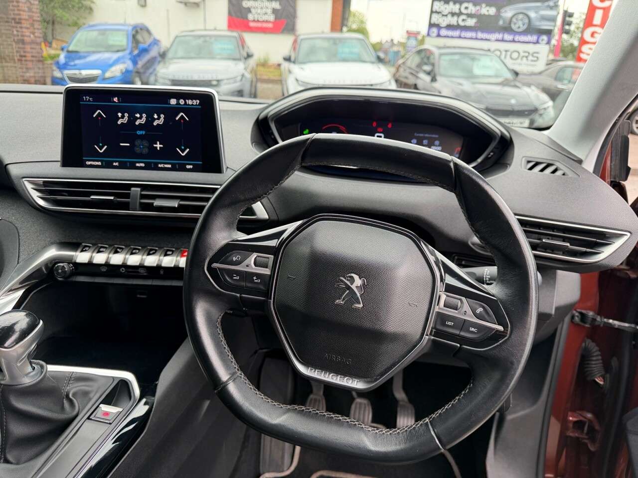 2017 PEUGEOT 3008 2017 PEUGEOT 3008