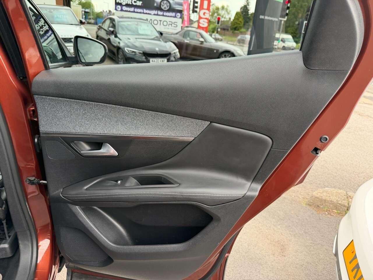 2017 PEUGEOT 3008 2017 PEUGEOT 3008