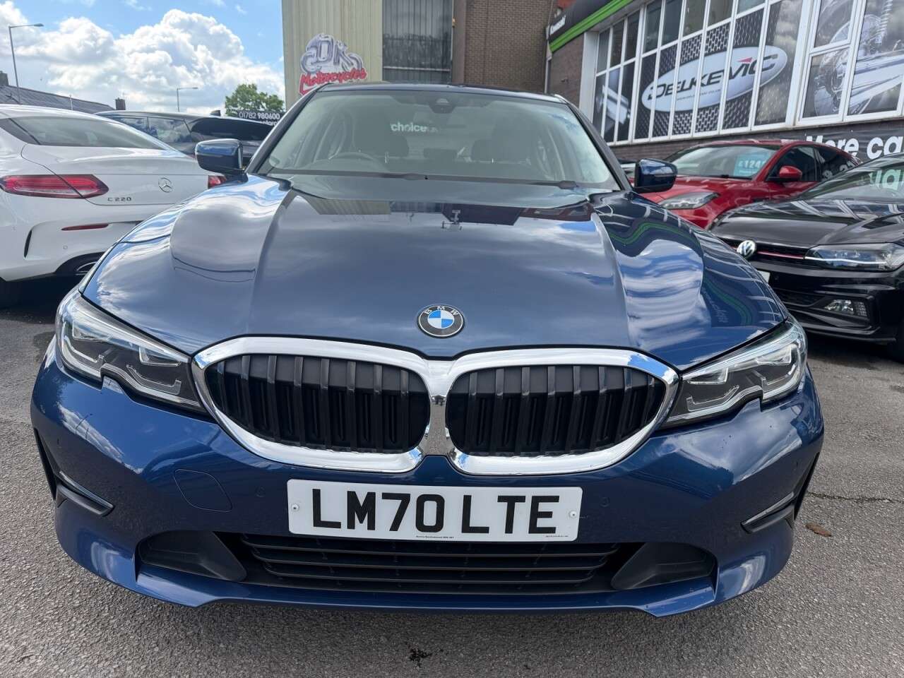 A 2020 BMW 3 SERIES 2.0 330e 12kWh SE Pro Saloon 4dr Petrol Plug-in Hybrid Auto Euro 6 (s/s) (2 A 2020 BMW 3 SERIES 2.0 330e 12kWh SE Pro Saloon 4dr Petrol Plug-in Hybrid Auto Euro 6 (s/s) (2
