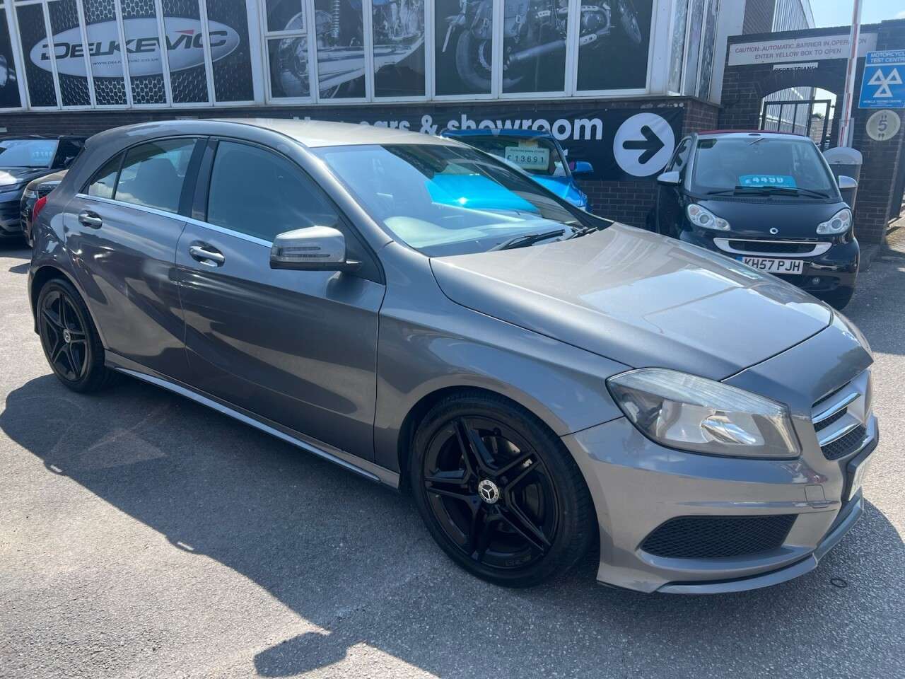 A 2013 MERCEDES-BENZ A-CLASS 2.1 A220 CDI AMG Sport Hatchback 5dr Diesel 7G-DCT Euro 6 (s/s) (170 ps) A 2013 MERCEDES-BENZ A-CLASS 2.1 A220 CDI AMG Sport Hatchback 5dr Diesel 7G-DCT Euro 6 (s/s) (170 ps)