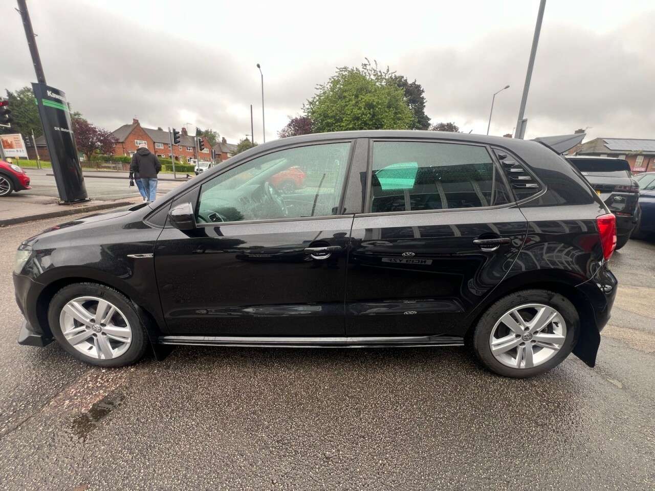 2017 VOLKSWAGEN POLO 2017 VOLKSWAGEN POLO