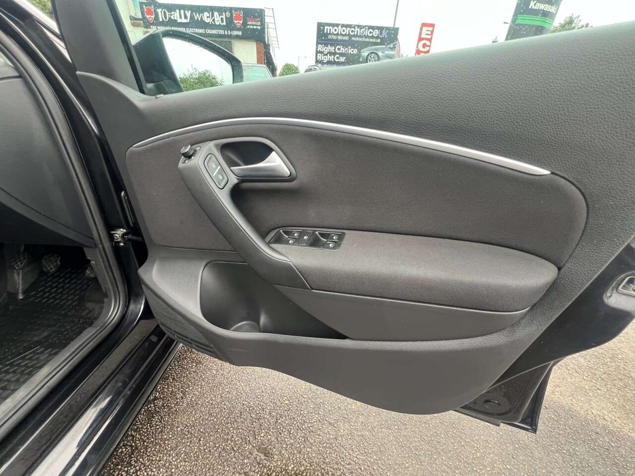 2017 VOLKSWAGEN POLO 2017 VOLKSWAGEN POLO