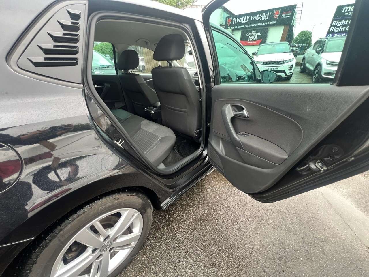 2017 VOLKSWAGEN POLO 2017 VOLKSWAGEN POLO