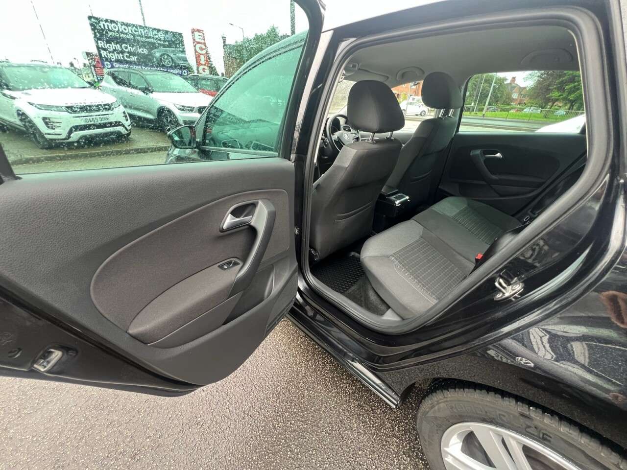 2017 VOLKSWAGEN POLO 2017 VOLKSWAGEN POLO