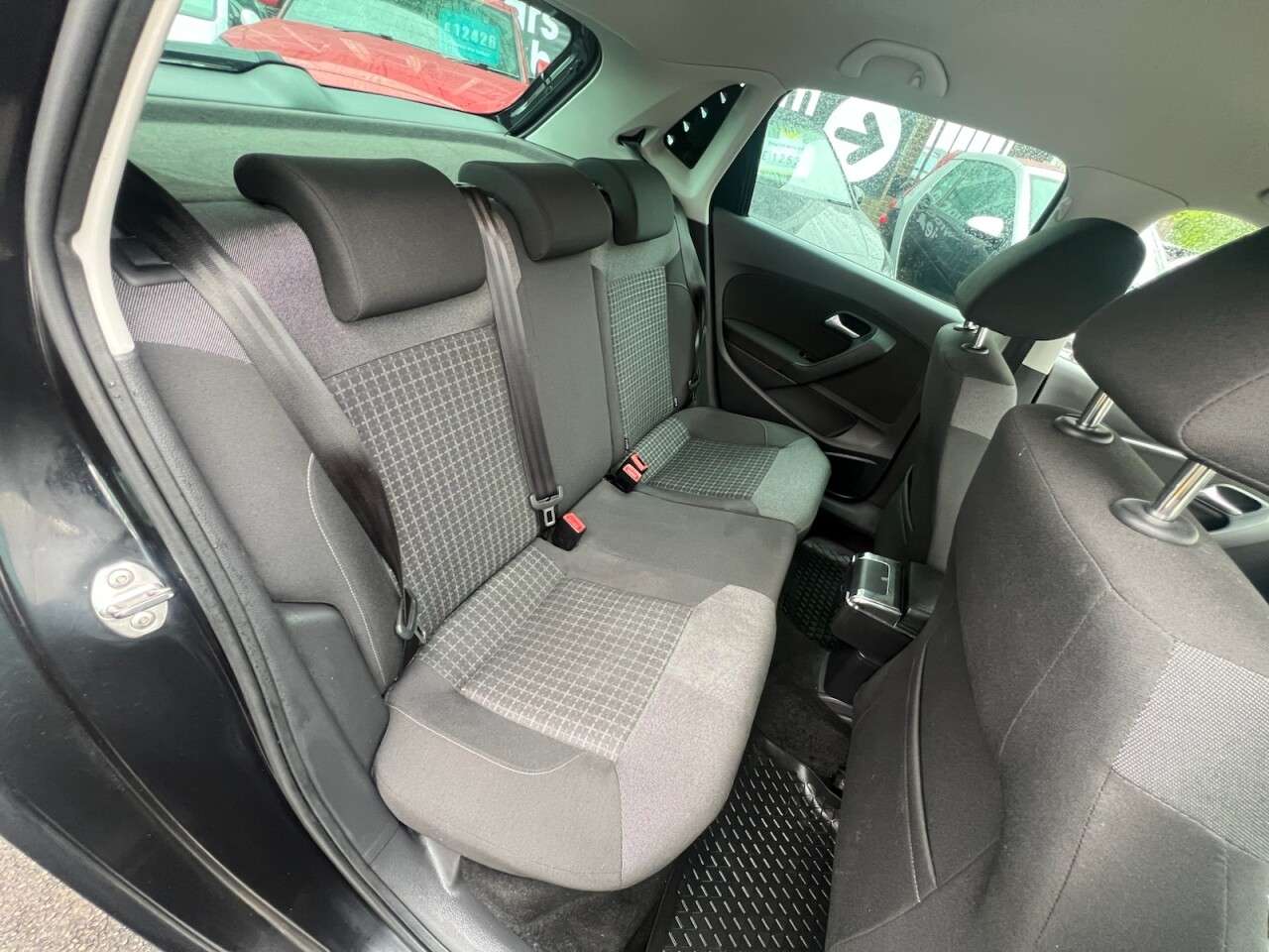2017 VOLKSWAGEN POLO 2017 VOLKSWAGEN POLO