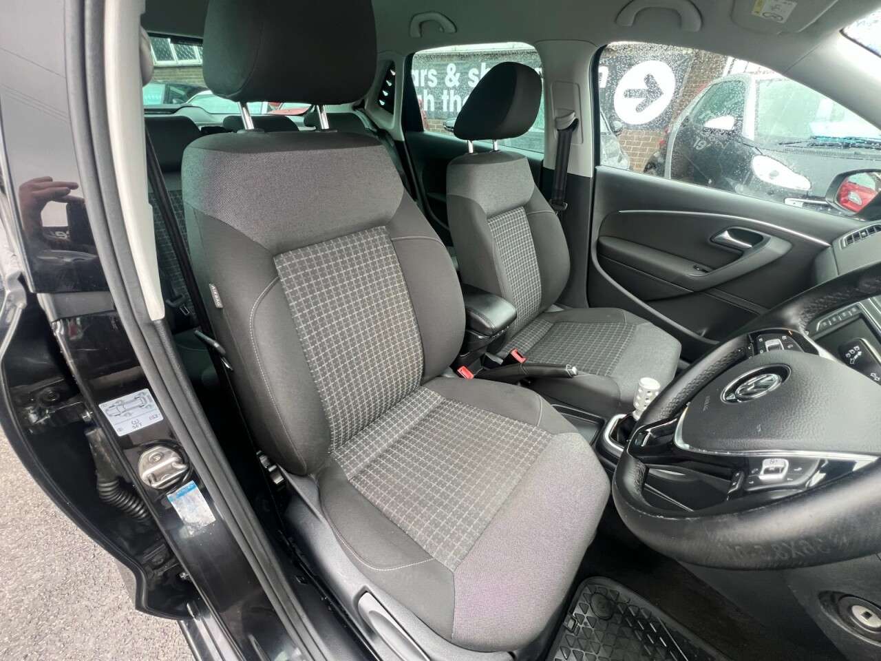 2017 VOLKSWAGEN POLO 2017 VOLKSWAGEN POLO