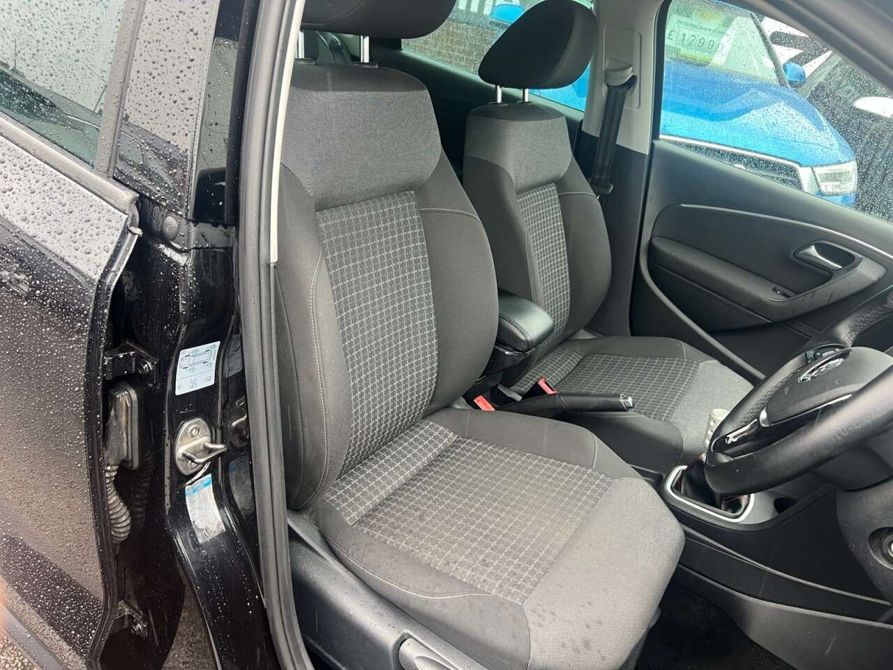 2017 VOLKSWAGEN POLO 2017 VOLKSWAGEN POLO
