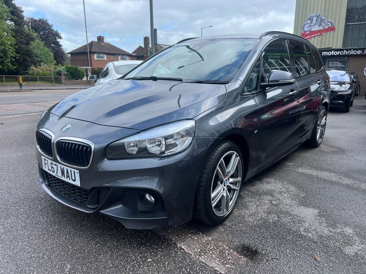 A 2017 BMW 2 SERIES GRAN TOURER 1.5 216d M Sport MPV 5dr Diesel Auto Euro 6 (s/s) (116 ps) 7 Seats Auto ULE A 2017 BMW 2 SERIES GRAN TOURER 1.5 216d M Sport MPV 5dr Diesel Auto Euro 6 (s/s) (116 ps) 7 Seats Auto ULE