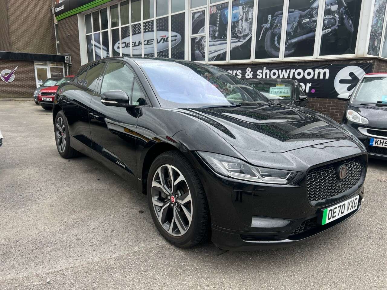 A 2020 JAGUAR I-PACE 400 90kWh HSE SUV 5dr Electric Auto 4WD (400 ps) 400PS AWD HSE EV Fast Luxu A 2020 JAGUAR I-PACE 400 90kWh HSE SUV 5dr Electric Auto 4WD (400 ps) 400PS AWD HSE EV Fast Luxu