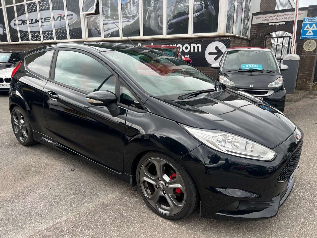 A 2016 FORD FIESTA 1.6T EcoBoost ST-3 Hatchback 3dr Petrol Manual Euro 6 (182 ps) 182PS ULEZ R A 2016 FORD FIESTA 1.6T EcoBoost ST-3 Hatchback 3dr Petrol Manual Euro 6 (182 ps) 182PS ULEZ R