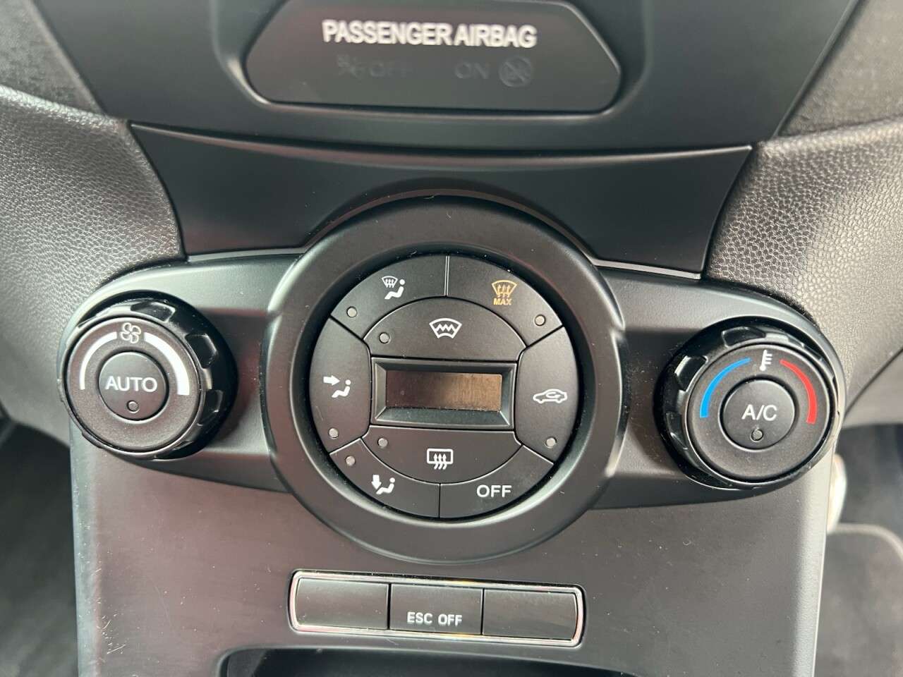 2016 FORD FIESTA 2016 FORD FIESTA