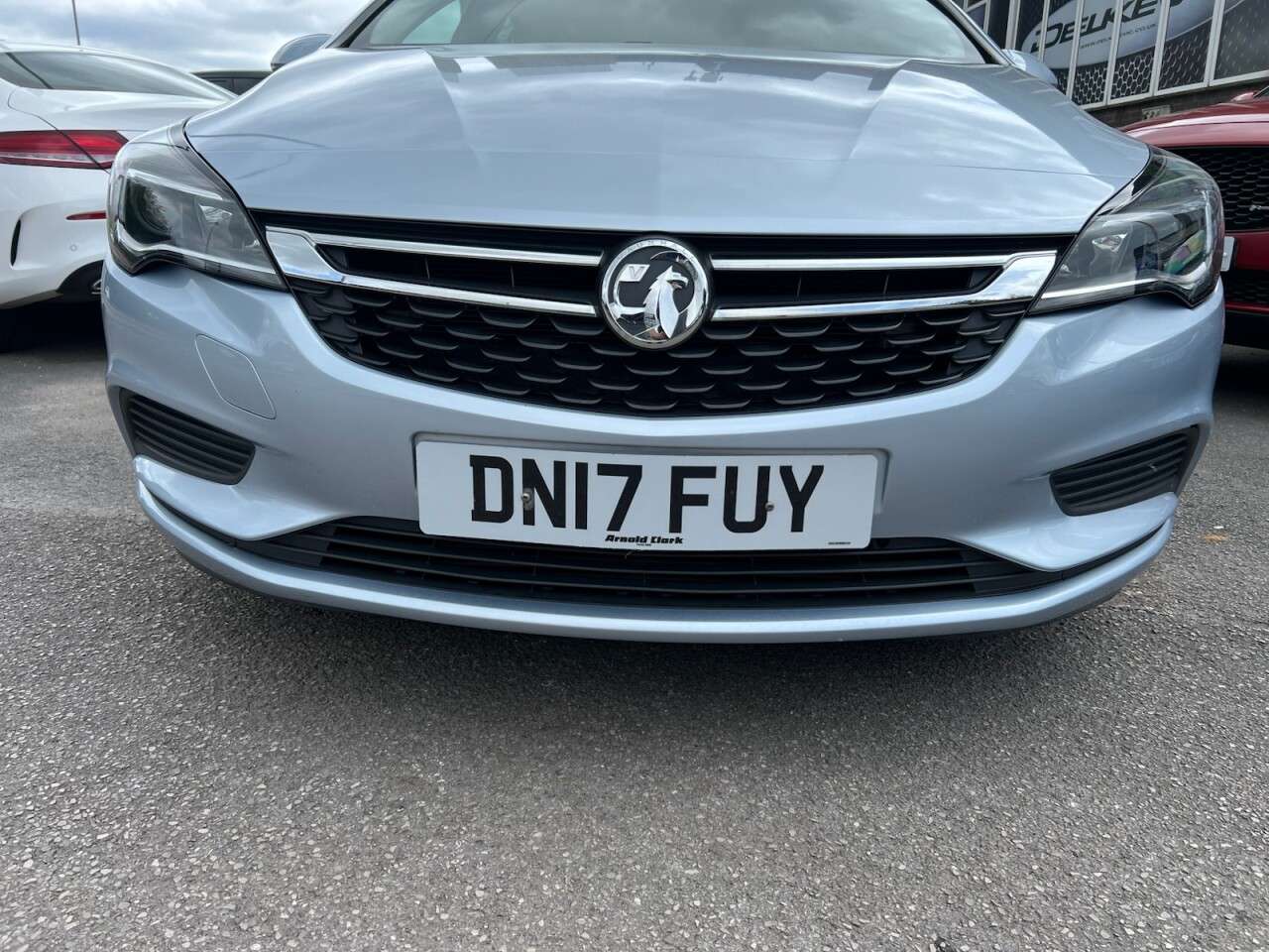 A 2017 VAUXHALL ASTRA 1.4i Turbo Design Hatchback 5dr Petrol Auto Euro 6 (s/s) (150 ps) 150PS Aut A 2017 VAUXHALL ASTRA 1.4i Turbo Design Hatchback 5dr Petrol Auto Euro 6 (s/s) (150 ps) 150PS Aut