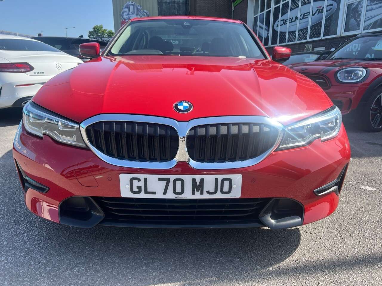 A 2020 BMW 3 SERIES 2.0 320i Sport Saloon 4dr Petrol Auto Euro 6 (s/s) (184 ps) 184PS Auto ULEZ A 2020 BMW 3 SERIES 2.0 320i Sport Saloon 4dr Petrol Auto Euro 6 (s/s) (184 ps) 184PS Auto ULEZ