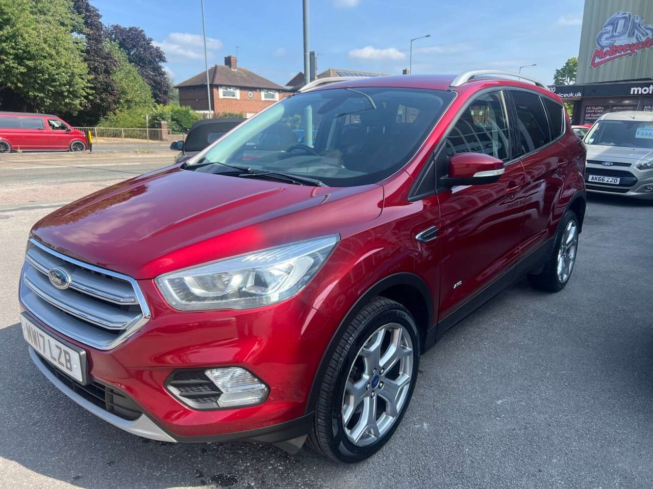 A 2017 FORD KUGA 1.5T EcoBoost Titanium SUV 5dr Petrol Auto AWD Euro 6 (s/s) (182 ps) A 2017 FORD KUGA 1.5T EcoBoost Titanium SUV 5dr Petrol Auto AWD Euro 6 (s/s) (182 ps)