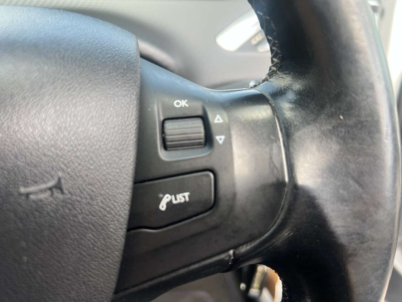 2017 PEUGEOT 2008 2017 PEUGEOT 2008