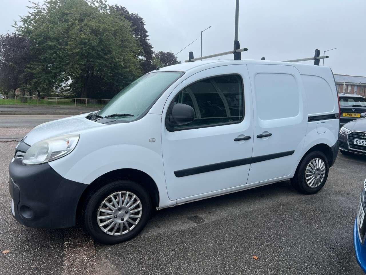 2014 RENAULT KANGOO 2014 RENAULT KANGOO