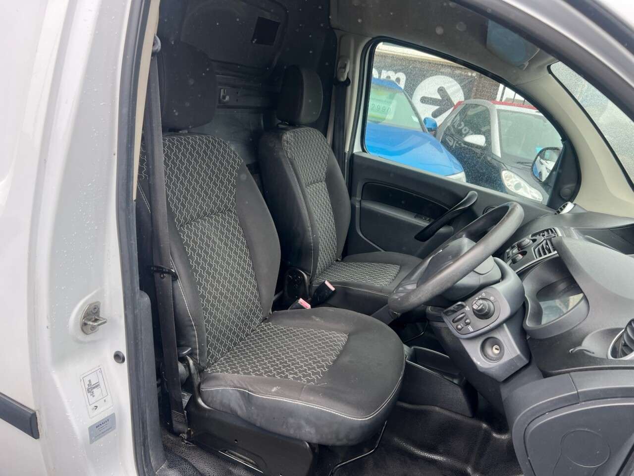 2014 RENAULT KANGOO 2014 RENAULT KANGOO