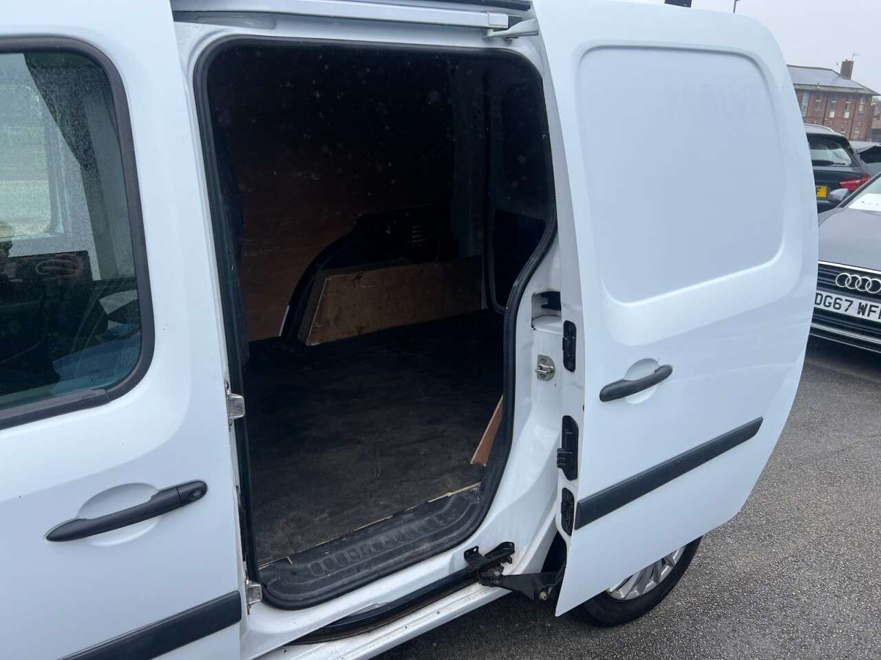 2014 RENAULT KANGOO 2014 RENAULT KANGOO