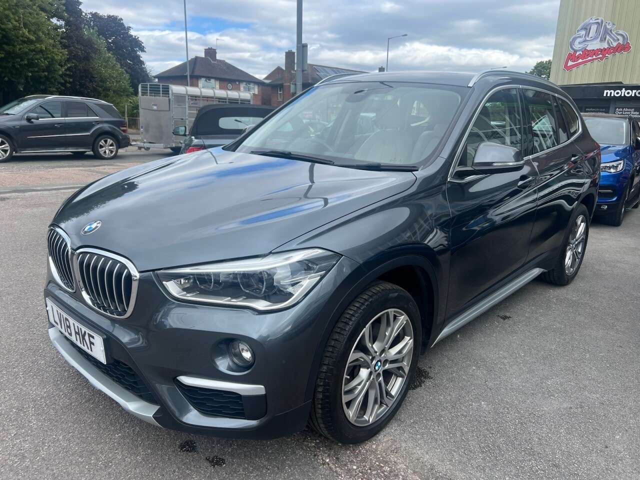 A 2018 BMW X1 2.0 20i xLine SUV 5dr Petrol Auto xDrive Euro 6 (s/s) (192 ps) A 2018 BMW X1 2.0 20i xLine SUV 5dr Petrol Auto xDrive Euro 6 (s/s) (192 ps)