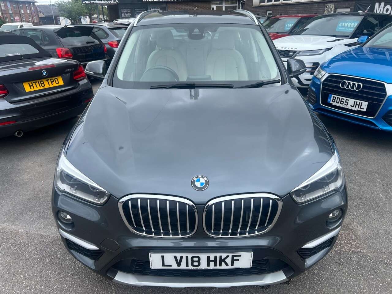 A 2018 BMW X1 2.0 20i xLine SUV 5dr Petrol Auto xDrive Euro 6 (s/s) (192 ps) A 2018 BMW X1 2.0 20i xLine SUV 5dr Petrol Auto xDrive Euro 6 (s/s) (192 ps)