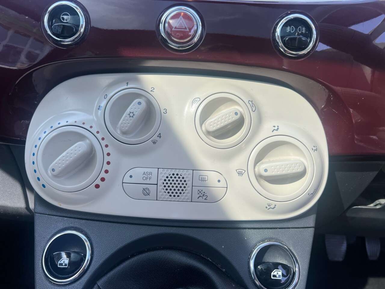 2017 FIAT 500 2017 FIAT 500