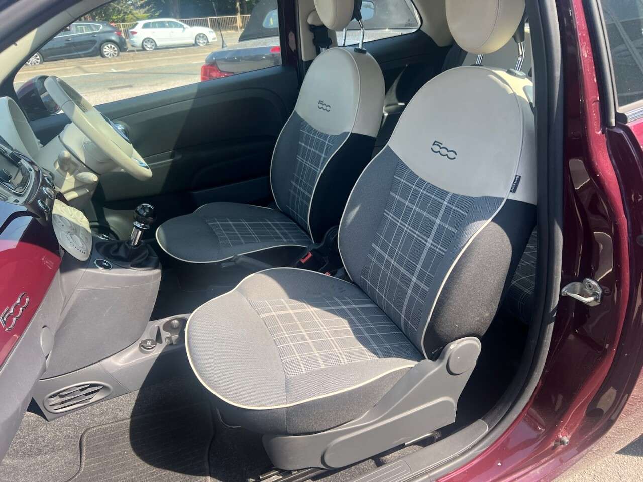2017 FIAT 500 2017 FIAT 500