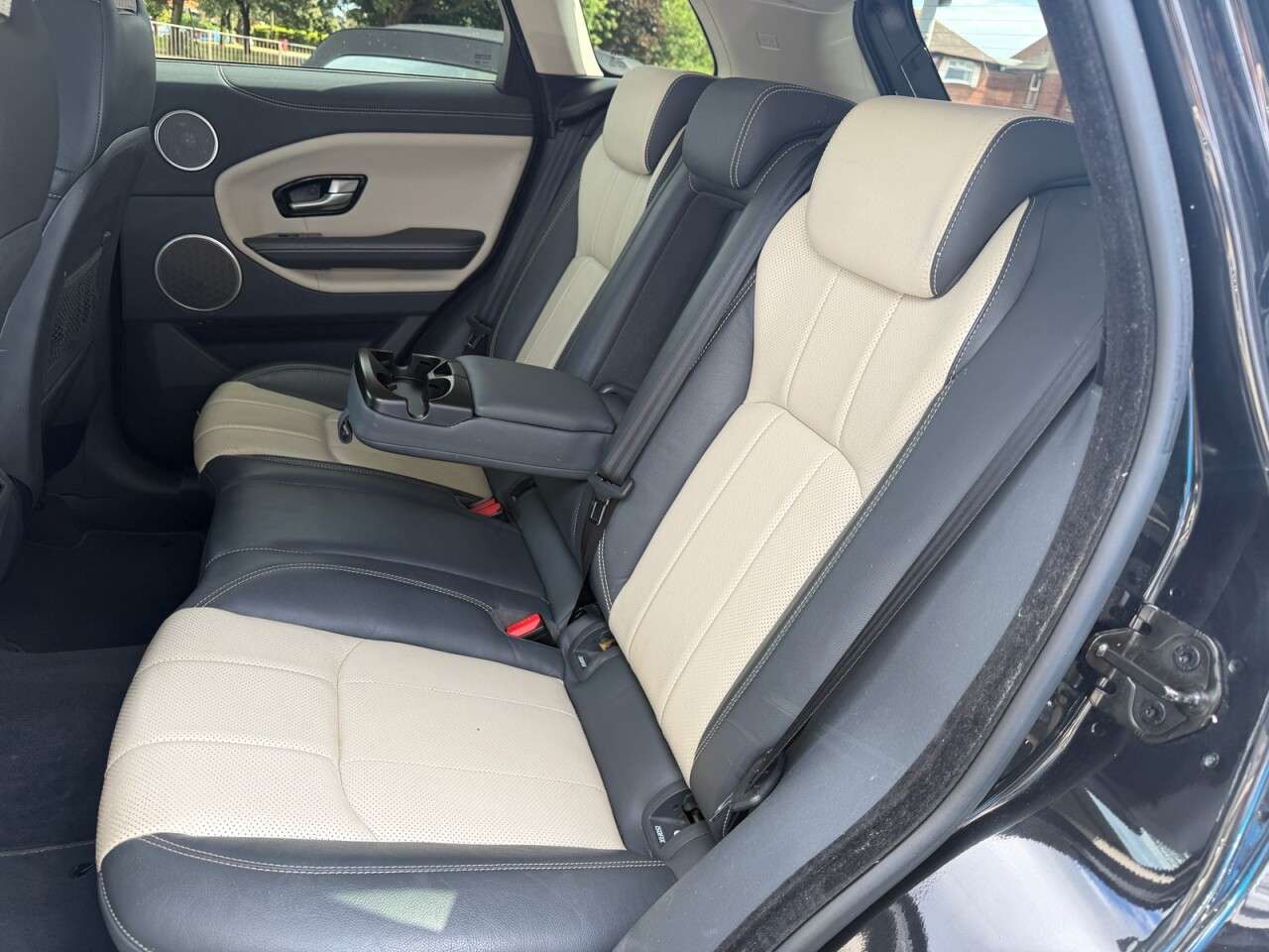 2017 LAND ROVER RANGE ROVER EVOQUE 2017 LAND ROVER RANGE ROVER EVOQUE