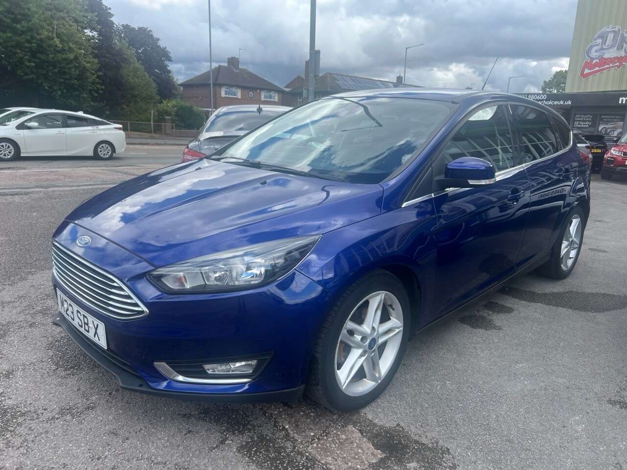 A 2017 FORD FOCUS 1.5 TDCi Titanium Hatchback 5dr Diesel Manual Euro 6 (s/s) (120 ps) A 2017 FORD FOCUS 1.5 TDCi Titanium Hatchback 5dr Diesel Manual Euro 6 (s/s) (120 ps)
