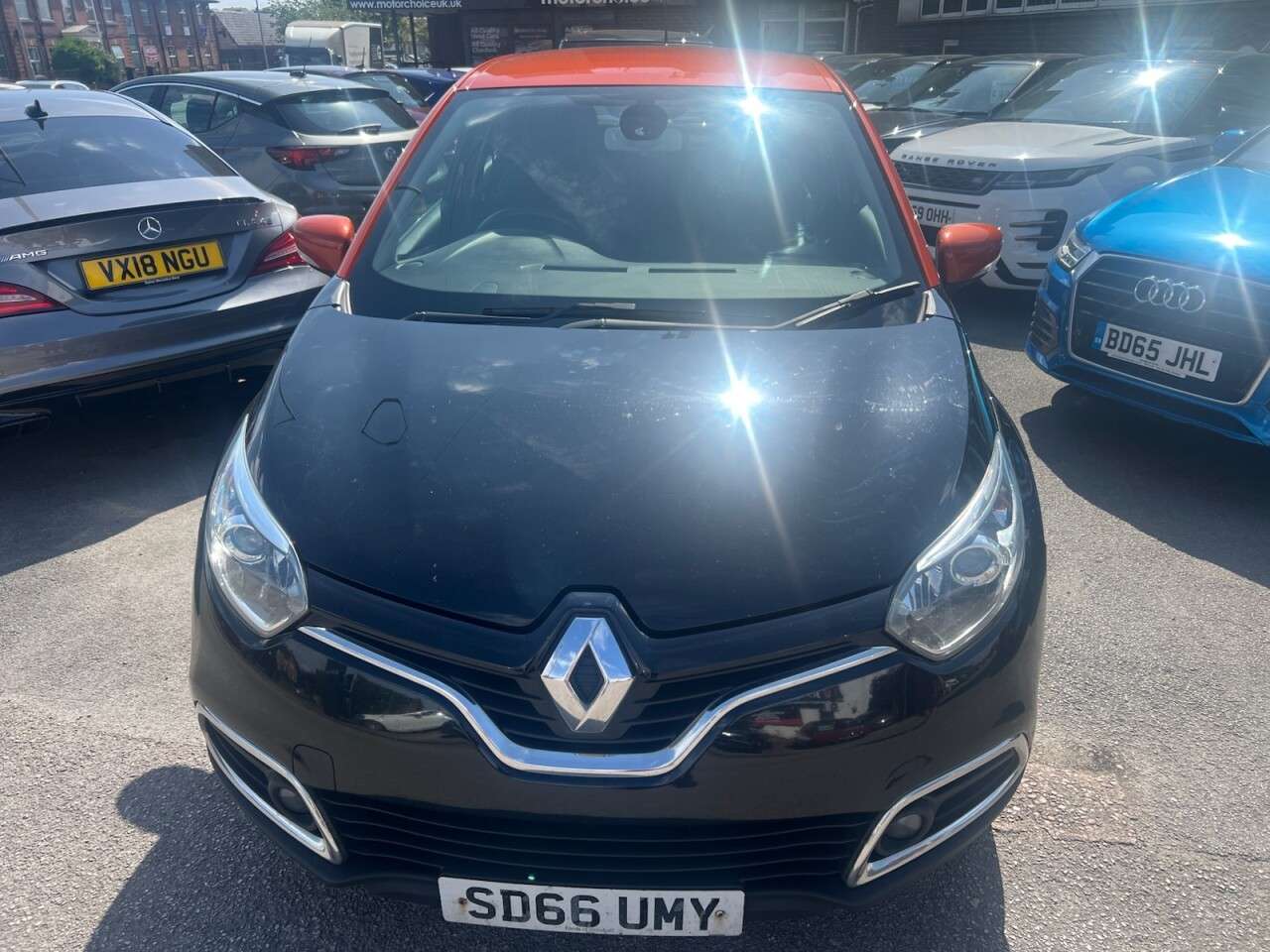 A 2016 RENAULT CAPTUR 1.5 dCi ENERGY Dynamique Nav SUV 5dr Diesel Manual Euro 6 (s/s) (90 ps) A 2016 RENAULT CAPTUR 1.5 dCi ENERGY Dynamique Nav SUV 5dr Diesel Manual Euro 6 (s/s) (90 ps)