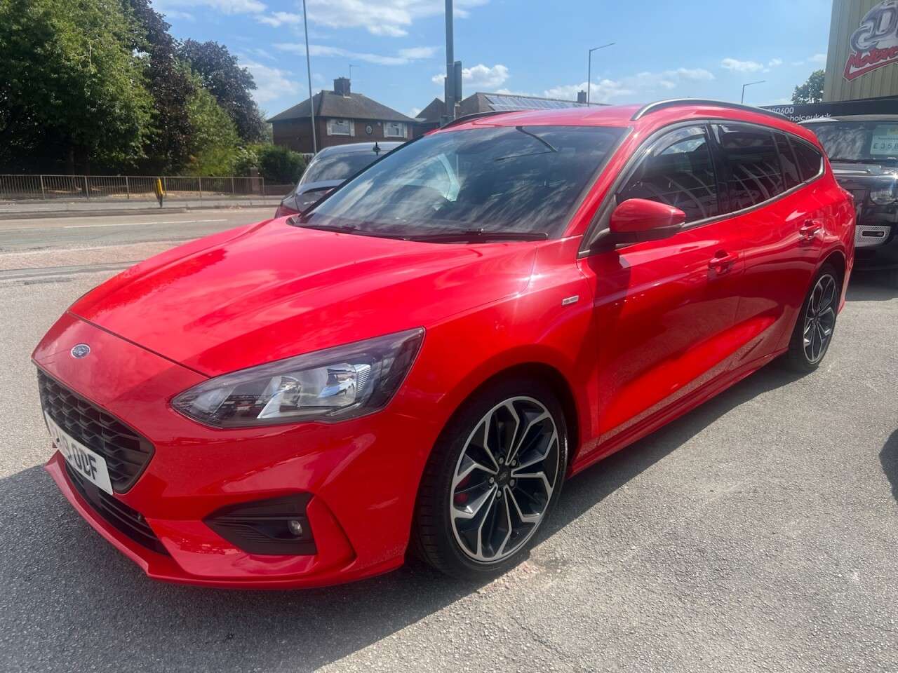 A 2019 FORD FOCUS 2.0 EcoBlue ST-Line X Estate 5dr Diesel Auto Euro 6 (s/s) (150 ps) A 2019 FORD FOCUS 2.0 EcoBlue ST-Line X Estate 5dr Diesel Auto Euro 6 (s/s) (150 ps)