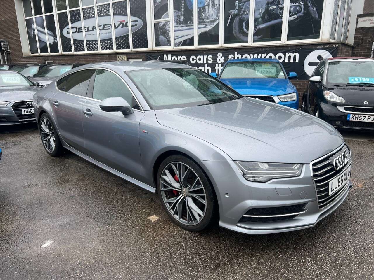 A 2016 AUDI A7 3.0 TDI V6 S line Sportback 5dr Diesel S Tronic quattro Euro 6 (s/s) (218 p A 2016 AUDI A7 3.0 TDI V6 S line Sportback 5dr Diesel S Tronic quattro Euro 6 (s/s) (218 p
