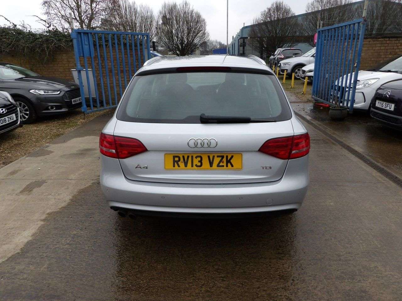 2013 AUDI A4 AVANT 2013 AUDI A4 AVANT