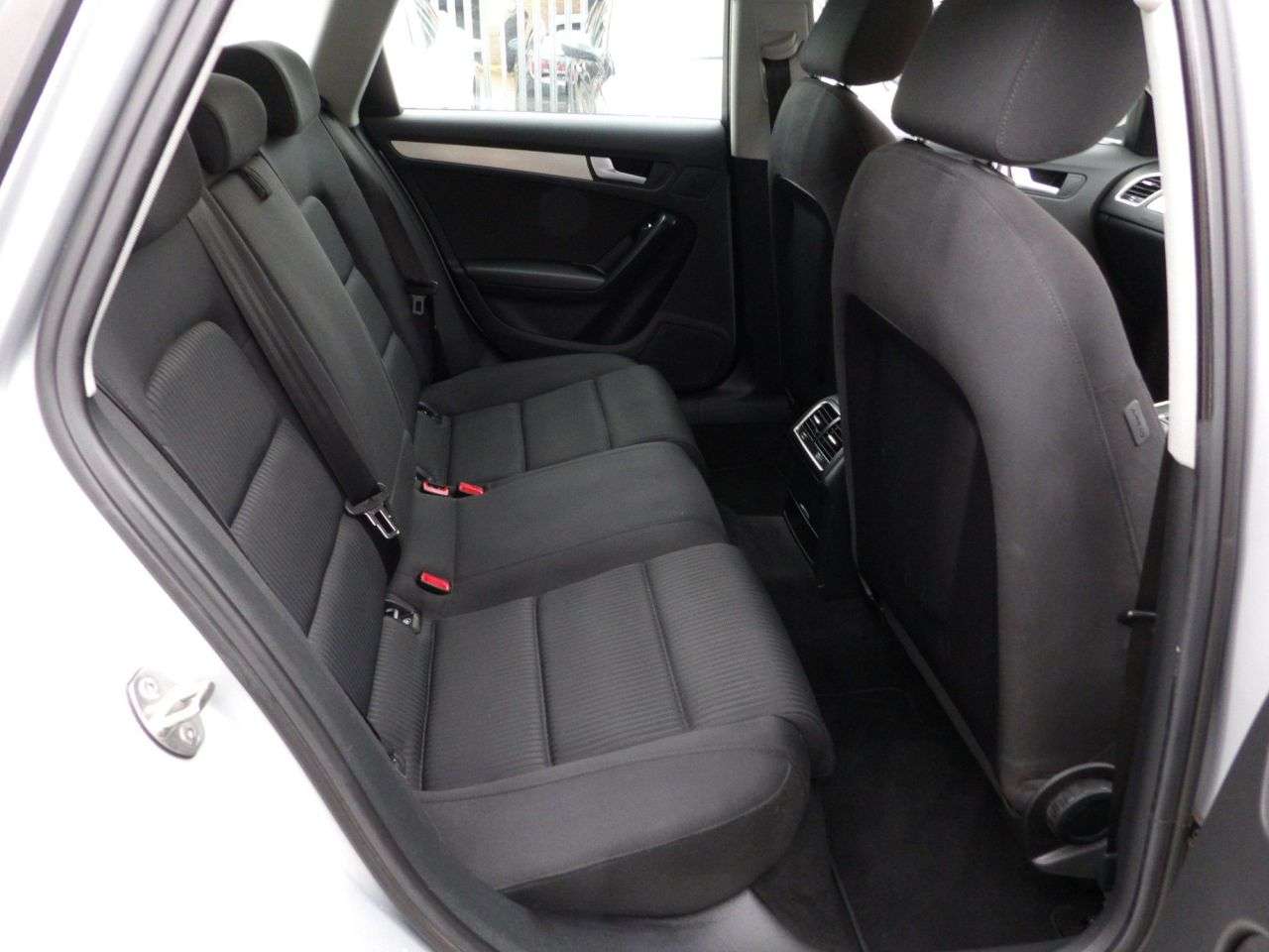 2013 AUDI A4 AVANT 2013 AUDI A4 AVANT