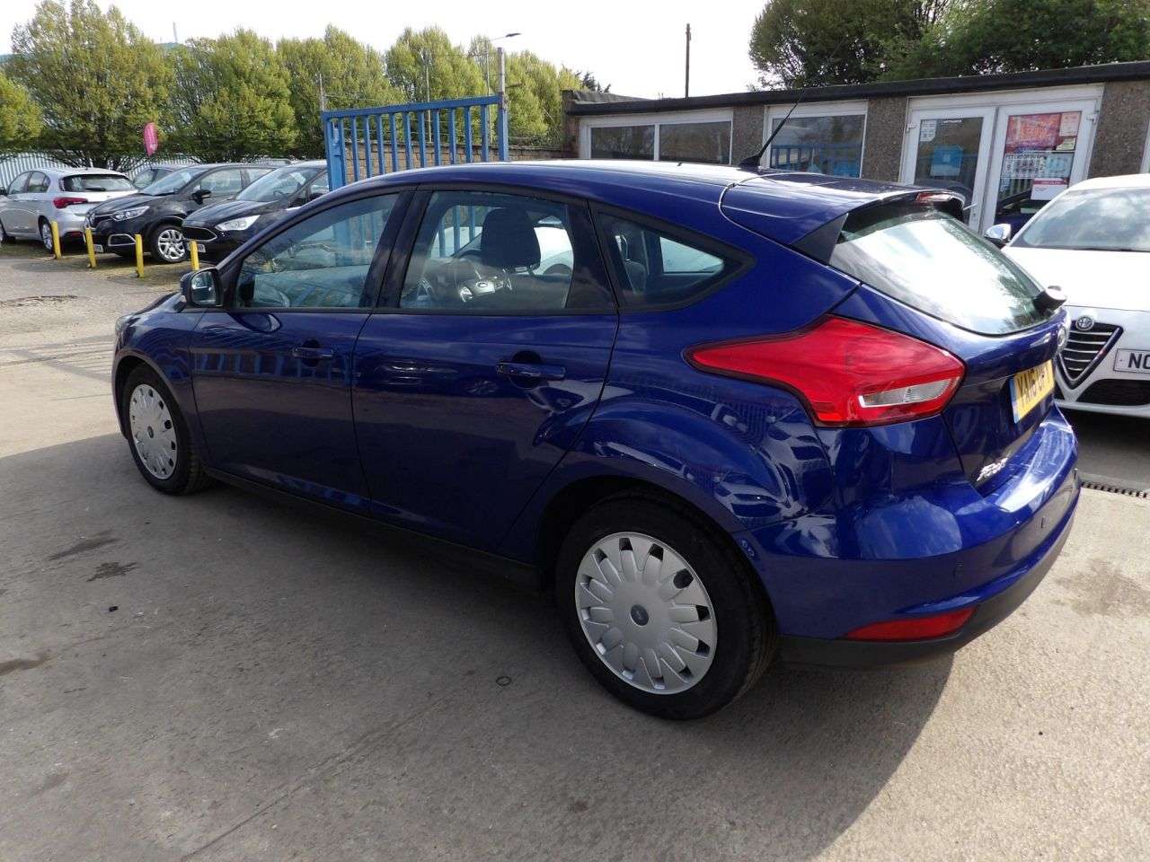 A 2016 FORD FOCUS 1.5 TDCi ECOnetic Style Hatchback 5dr Diesel Manual Euro 6 (s/s) (105 ps) A 2016 FORD FOCUS 1.5 TDCi ECOnetic Style Hatchback 5dr Diesel Manual Euro 6 (s/s) (105 ps)