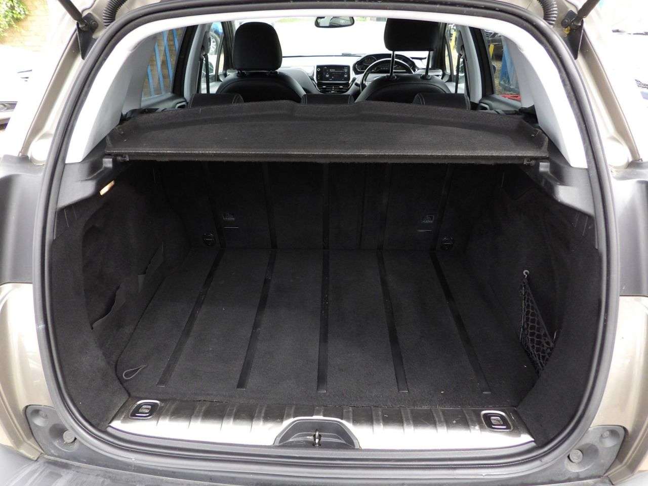 2015 PEUGEOT 2008 2015 PEUGEOT 2008