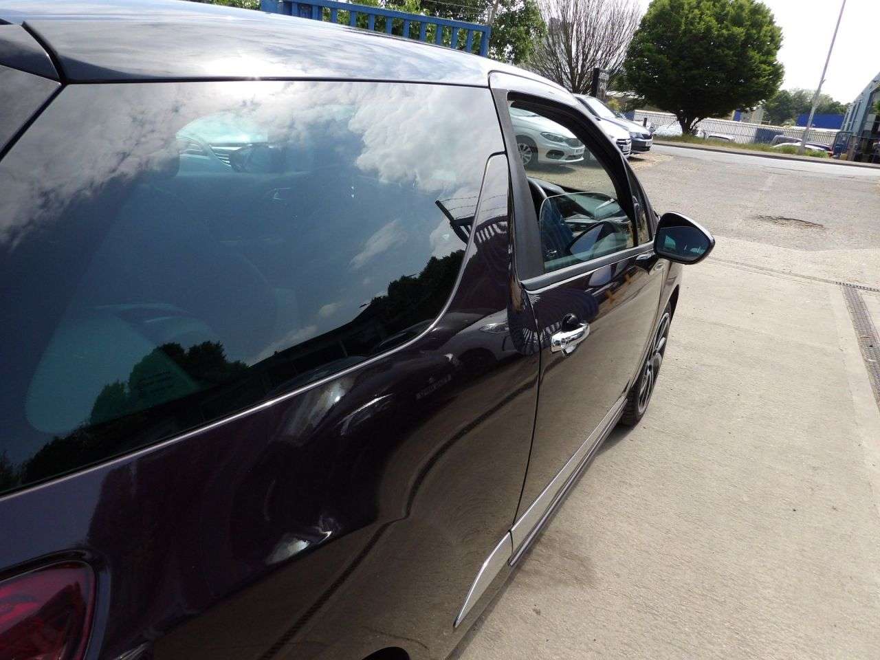 2015 DS AUTOMOBILES DS 4 2015 DS AUTOMOBILES DS 4