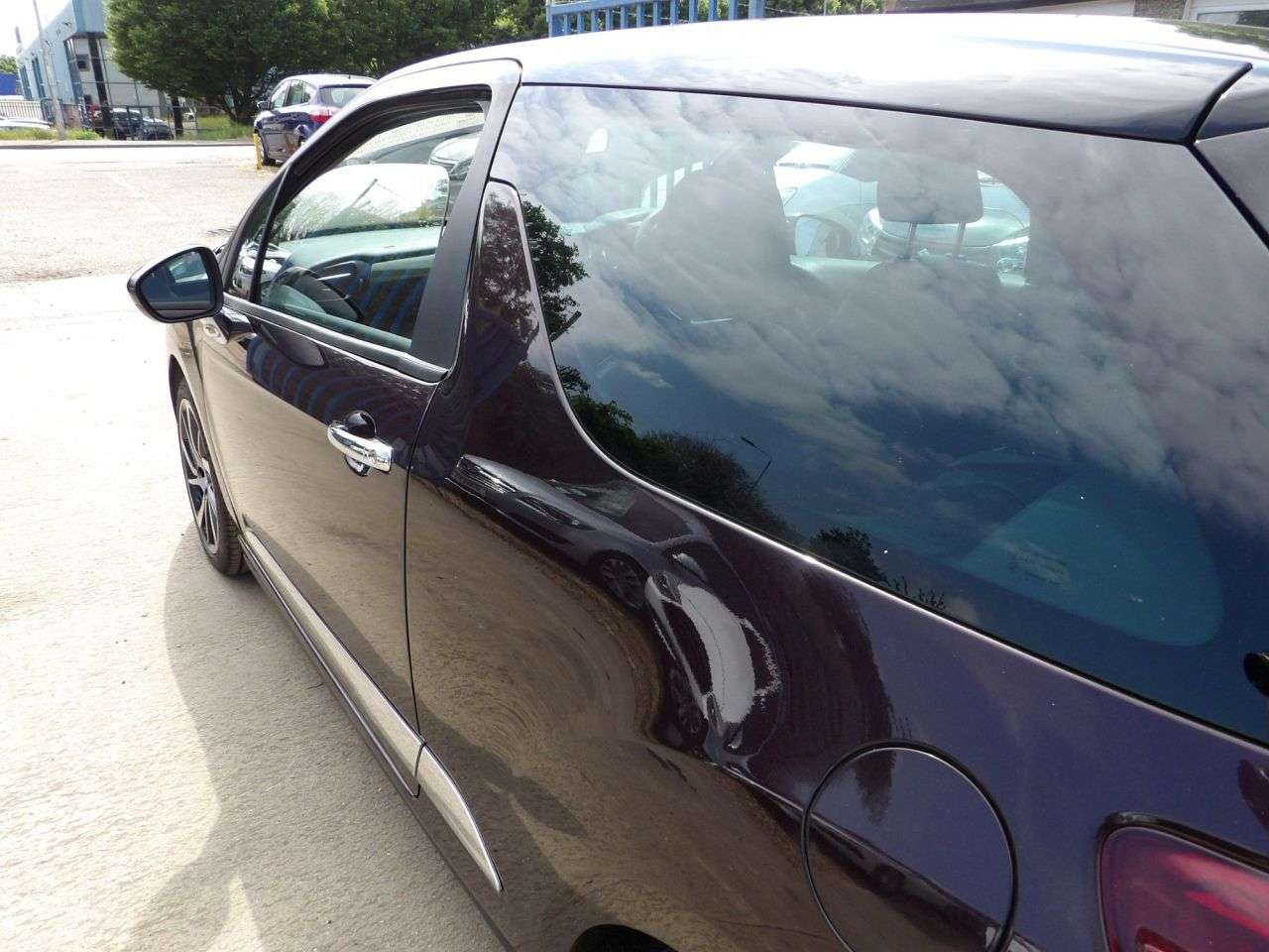 2015 DS AUTOMOBILES DS 4 2015 DS AUTOMOBILES DS 4