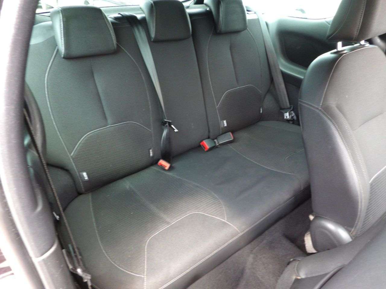 2015 DS AUTOMOBILES DS 4 2015 DS AUTOMOBILES DS 4