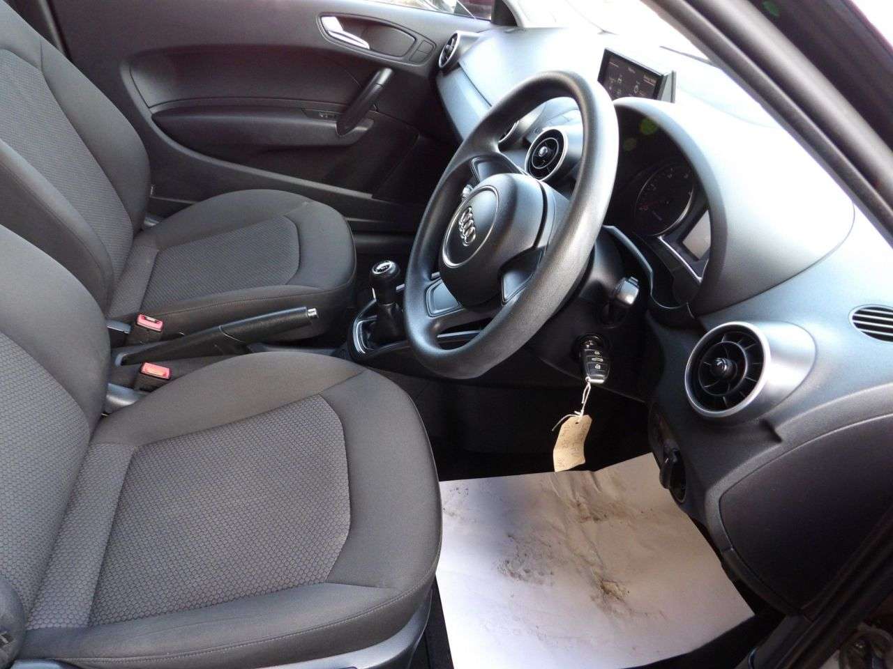 2015 AUDI A1 2015 AUDI A1