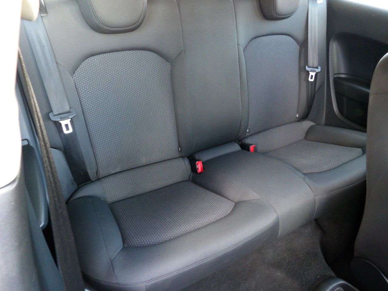 2015 AUDI A1 2015 AUDI A1