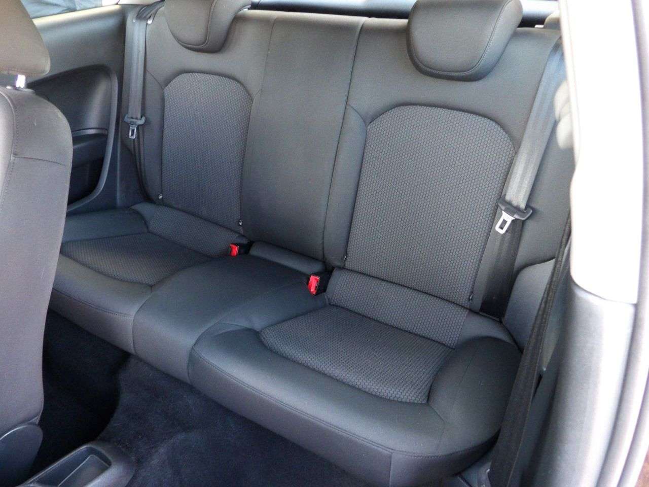 2015 AUDI A1 2015 AUDI A1