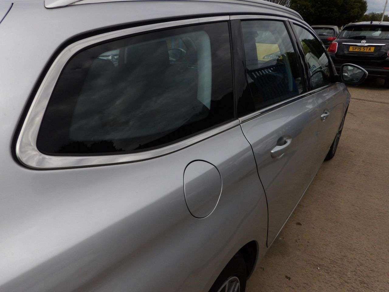 2016 PEUGEOT 308 SW 2016 PEUGEOT 308 SW