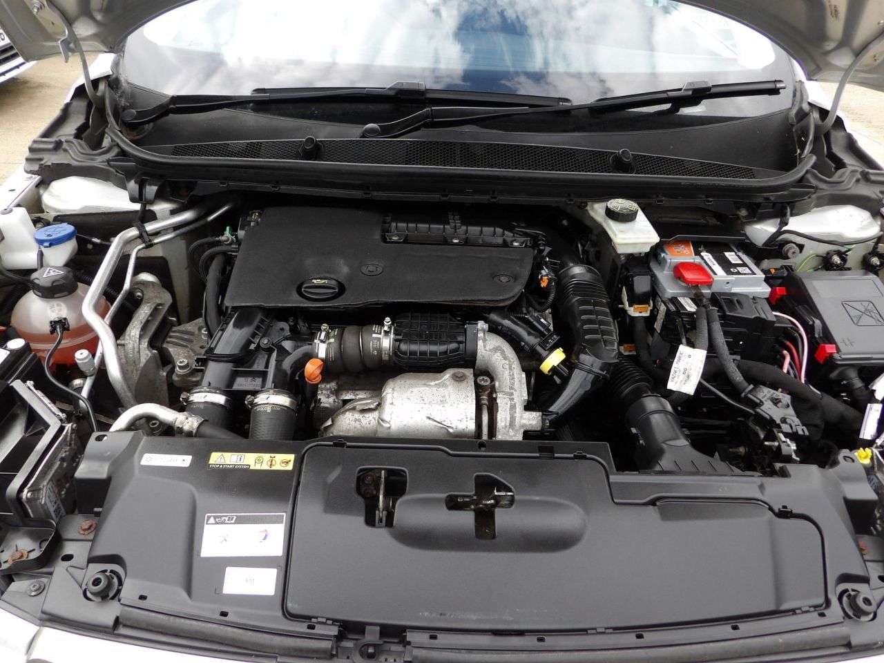 2016 PEUGEOT 308 SW 2016 PEUGEOT 308 SW