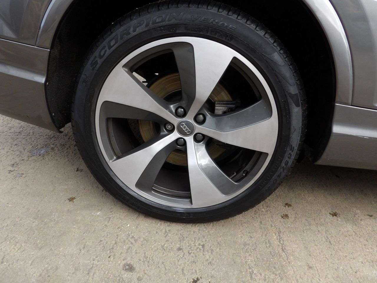 2016 AUDI Q7 2016 AUDI Q7